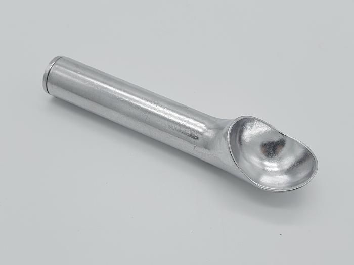 Ложка для мороженого алюминиевая цельная порционная 5,5 * 4 cm L 18 cm 17807 фото