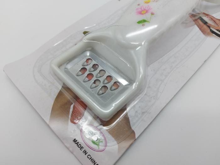 Нож-экономка с теркой пластиковый Овощечистка ручная двухсторонняя L 18 cm 15899 фото