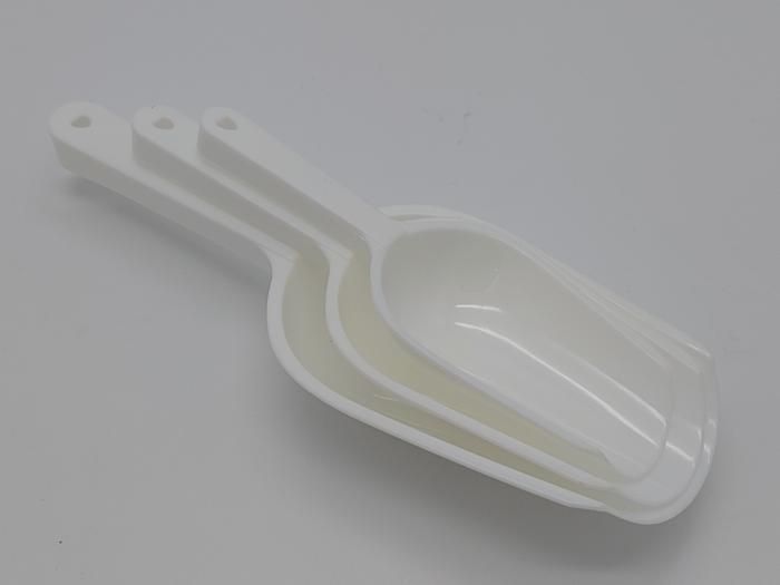 Набор совочков пластиковых для круп и сыпучих продуктов 3 штуки L 15,5/19/22 cm 18468 фото