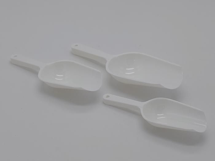 Набор совочков пластиковых для круп и сыпучих продуктов 3 штуки L 15,5/19/22 cm 18468 фото