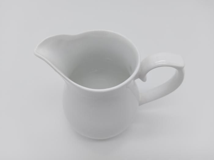 Кувшин белый керамический для молока воды и напитков Молочник из керамики D 8 cm H 13 cm 700 мл ВТОРОЙ СОРТ 18080 фото